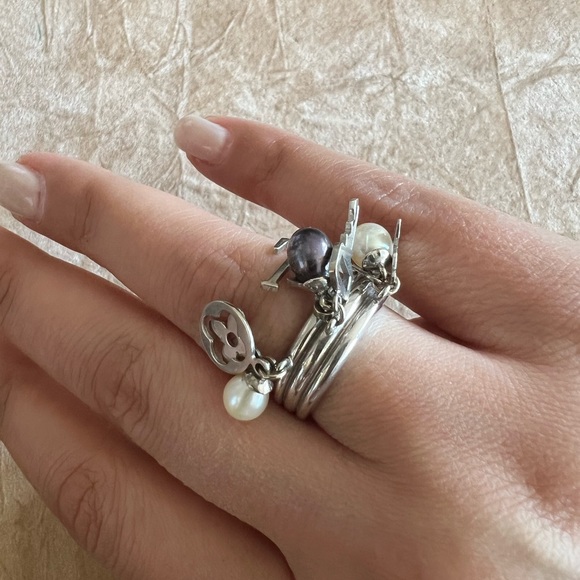 18 karat white gold ring. Size 8 - Picture 4 of 6